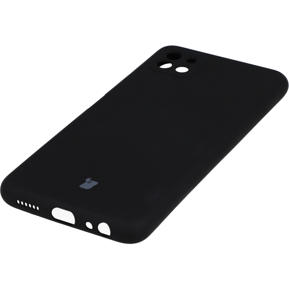 Etui marki Bizon Case z serii Silicone dla Samsung Galaxy A22 5G, czarne.